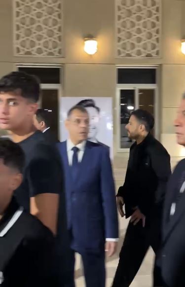 محمد حماقي في عزاء هاني شاكر